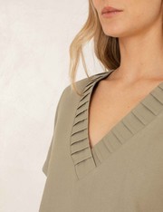 Blusa Alfaiataria Charlote - Verde Militar - GG