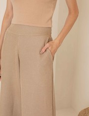 Calça Pantalona Dione - Bege Medio - PP
