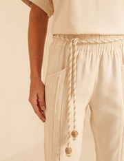 Calça Cenoura Amaris - Bege Claro - PP