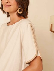 Blusa Alfaiataria Alara - Bege Aveia - PP